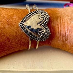 Western style new hinged silver metal bracelet